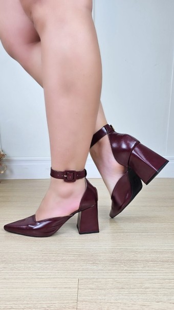 Scarpin Madrid Napa Salto Bloco  7cm Cor Marsala Tamanho 34