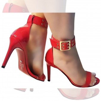 Sandália Verniz/ Fivela/Salto 9cm