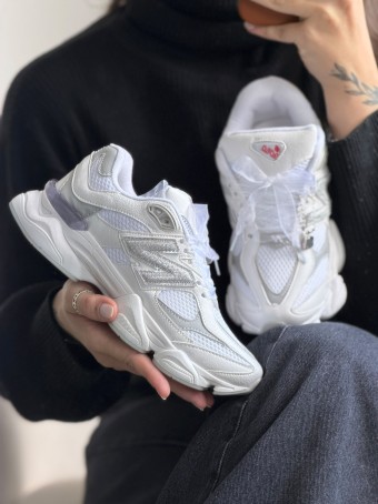 Tênis New Balance 9060