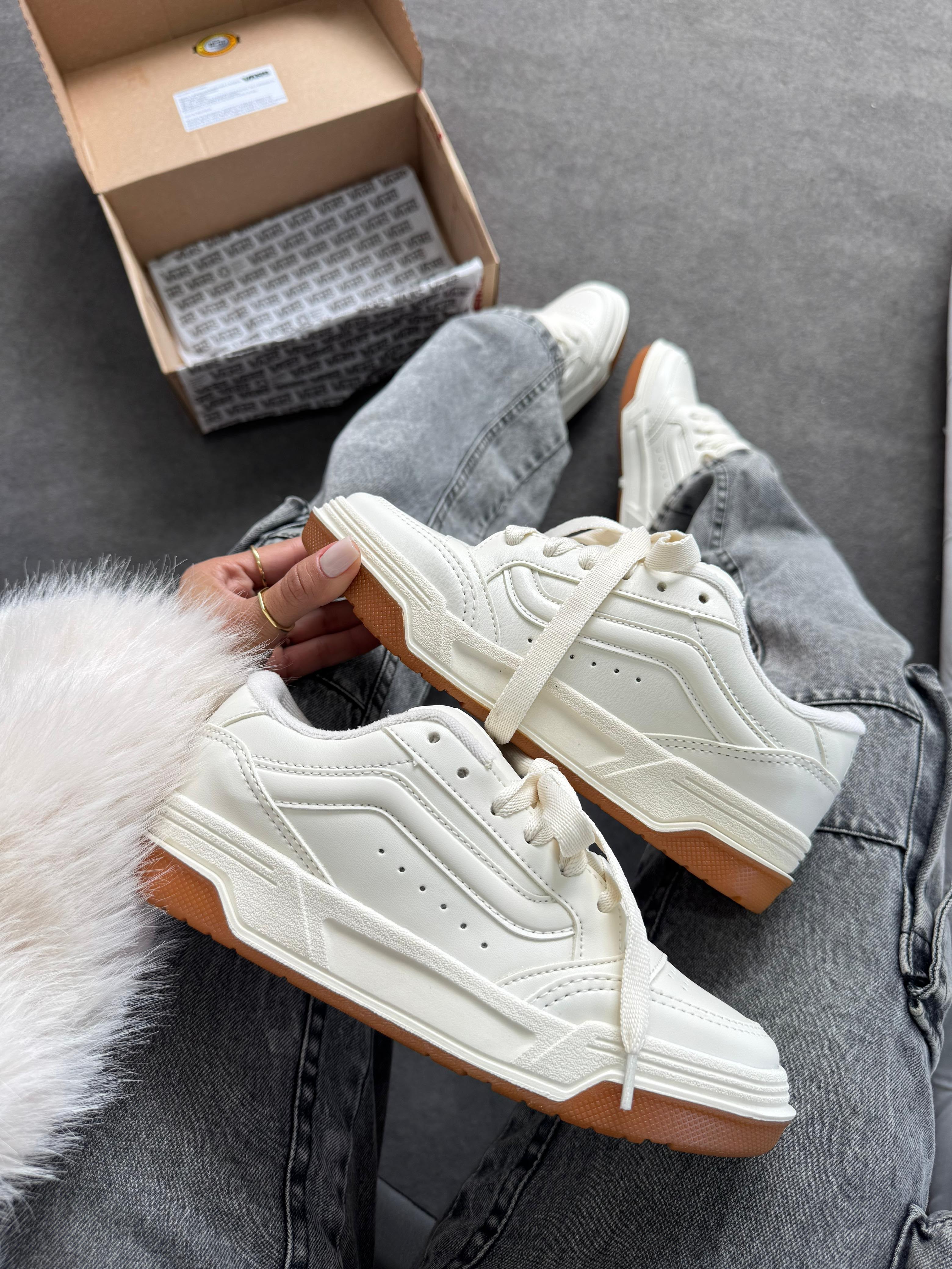 Off White